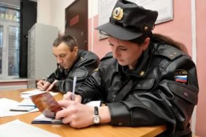 При поступлении в полицию опером какую должность дают